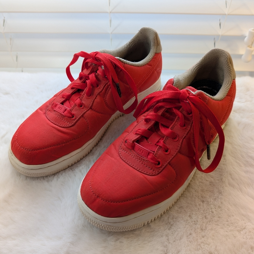 Nike Air Force 1 '07 Low Habanero Red | Women's 8.5 | One Missing Tongue Tag
